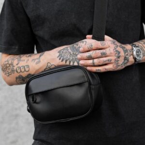 Чоловіча шкіряна сумка месенджер через плече without monogram black, чорного кольору