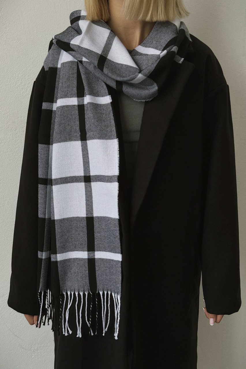 Жіночий шарф у клітинку without plaid black, чорного кольору
